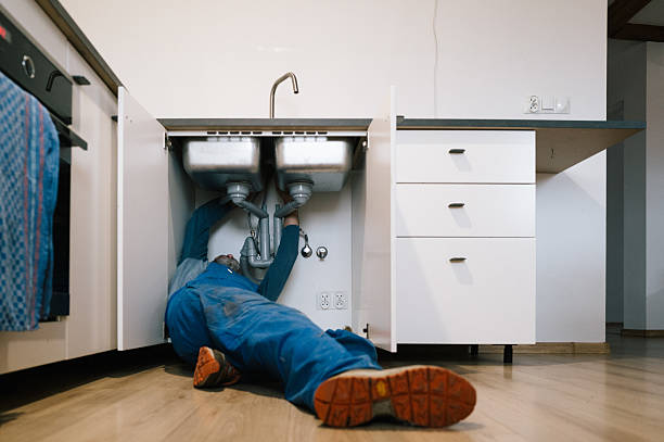 Professional Leak Detection technician working in Fargo, ND